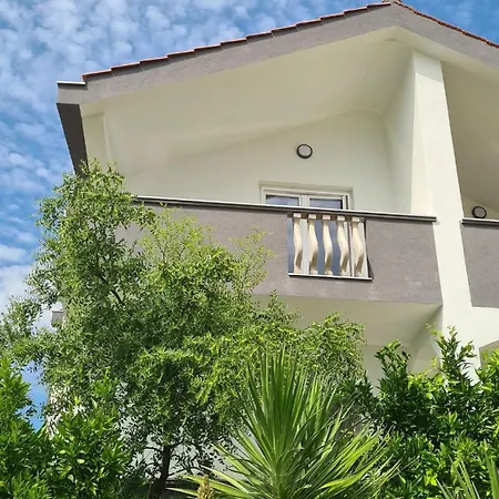 Terrazzo דירה *